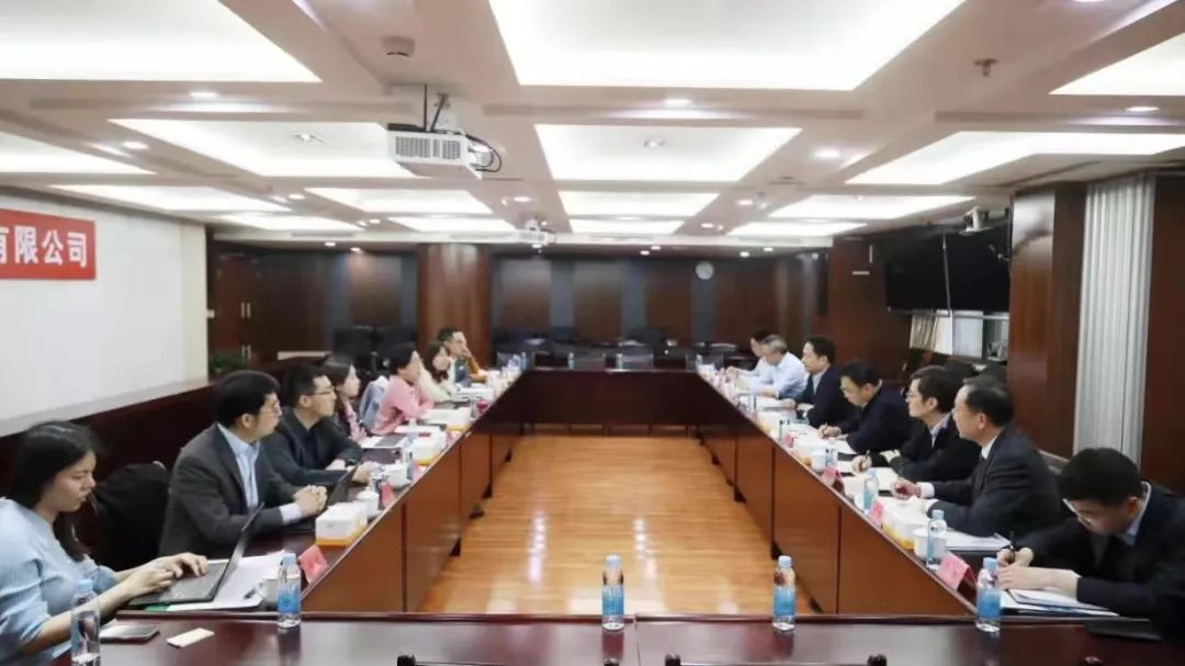 ���ԡ���չ����н�˾Ͷ������ӪҵίԱ�ḱ��ϯ��Ӣ��һ��(ͼ3)